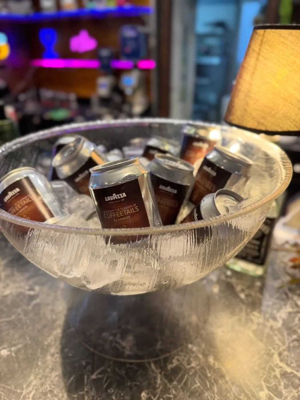 Lavazza Coffeetails σε πάγο, στο μπαρ του Διογένη